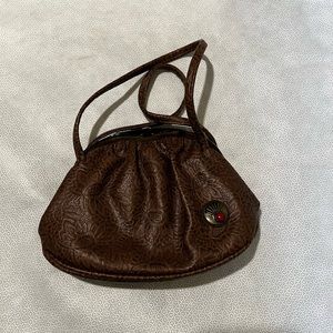 Vintage 1940/50’s brown textured leather handbag